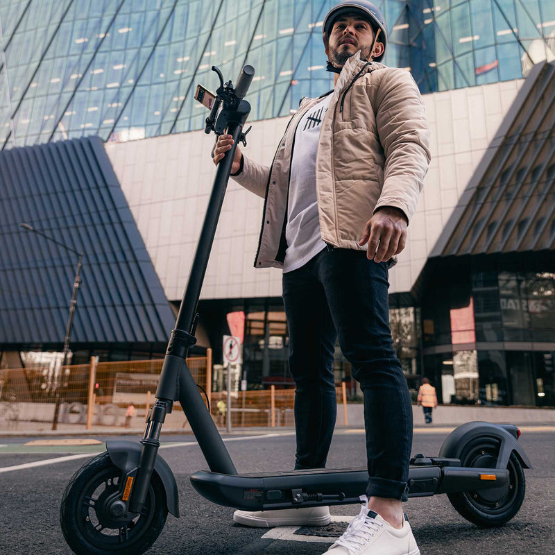 InMotion S1 Electric Scooter ultimate commuter city escooter - 500w Dual Suspension